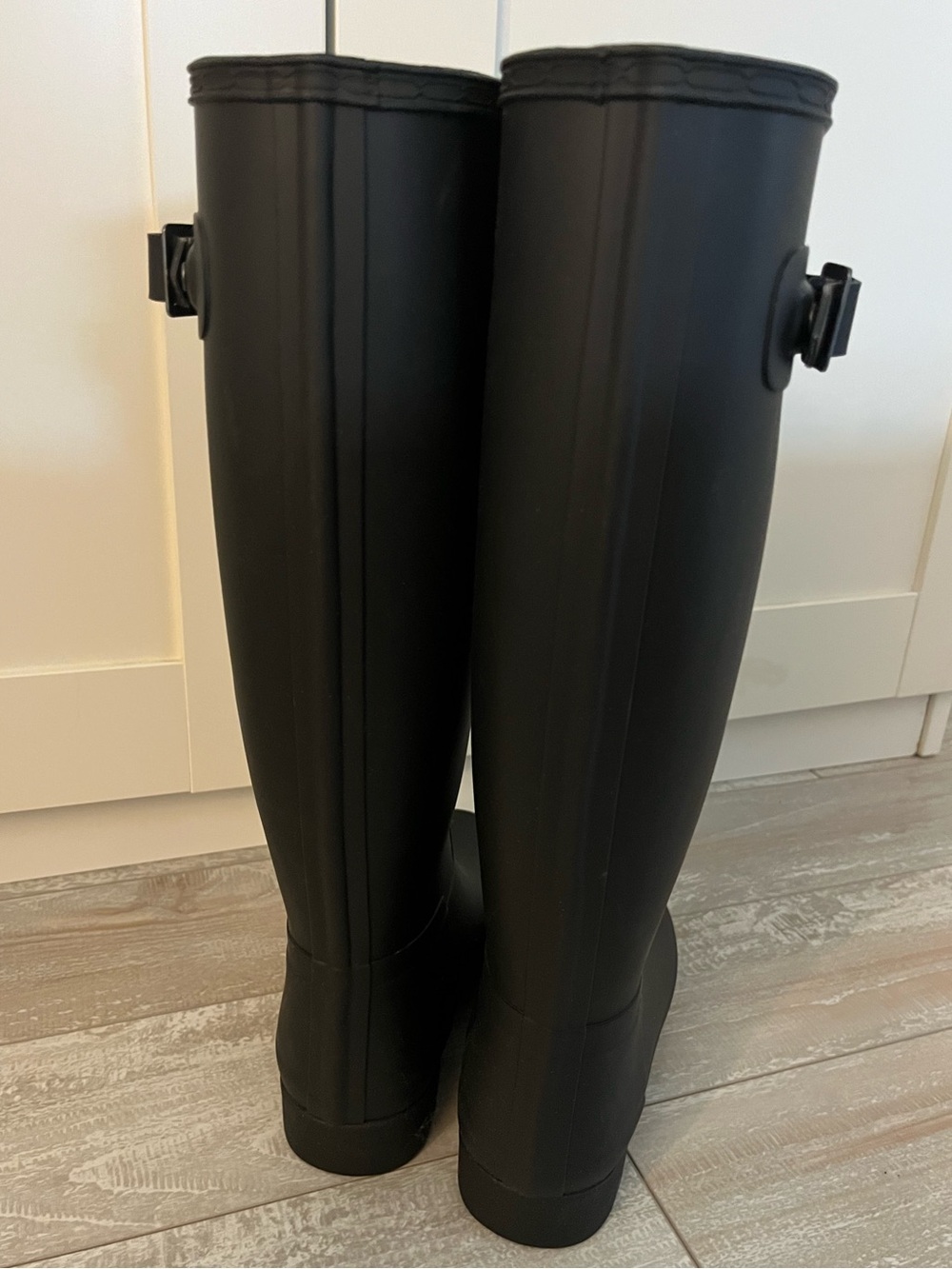 Hunter Original Black Tall Waterproof Rain Boots - Picture 3 of 5